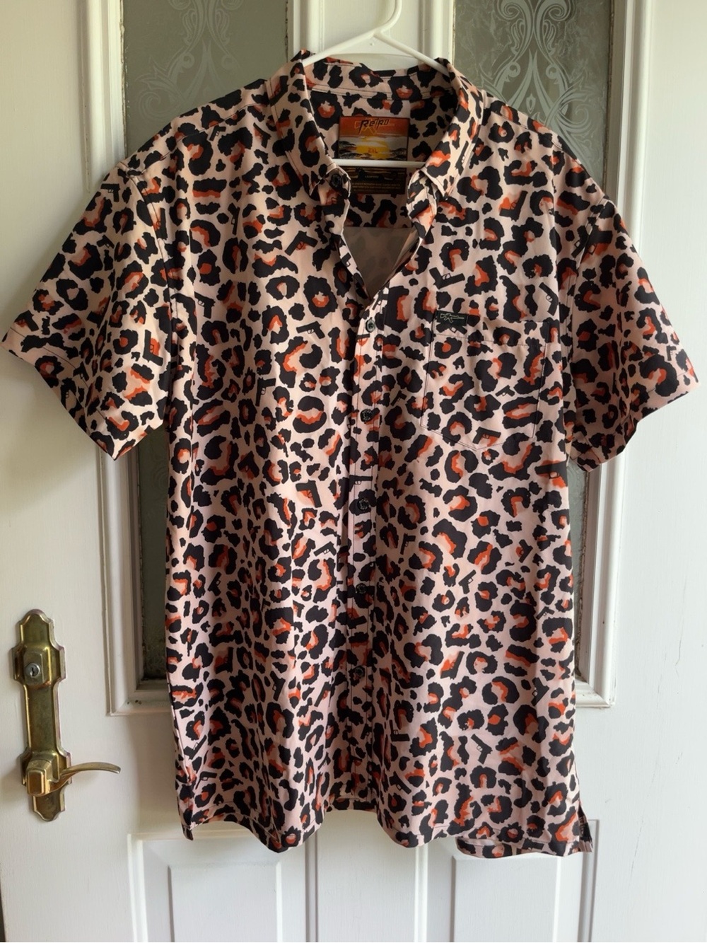 Original Retro Brand Pink Leopard-Print Short Sleeve Button-Down Shirt